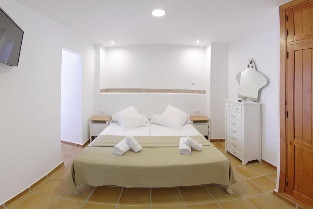 Apartamentos Gravina Тарифа Екстериор снимка