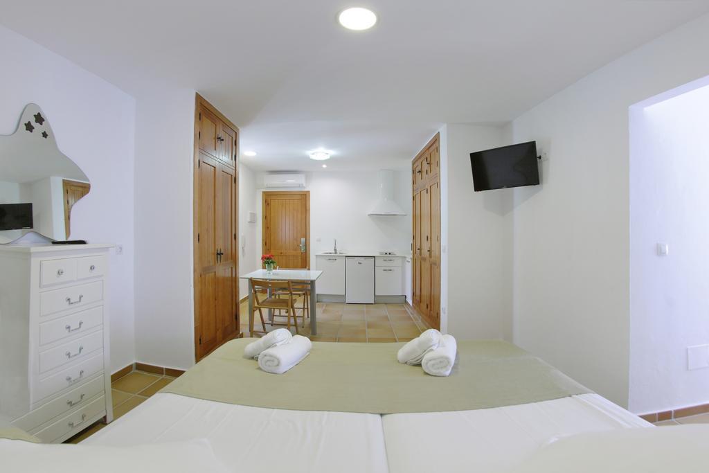 Apartamentos Gravina Тарифа Екстериор снимка