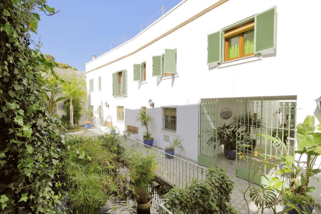 Apartamentos Gravina Тарифа Екстериор снимка