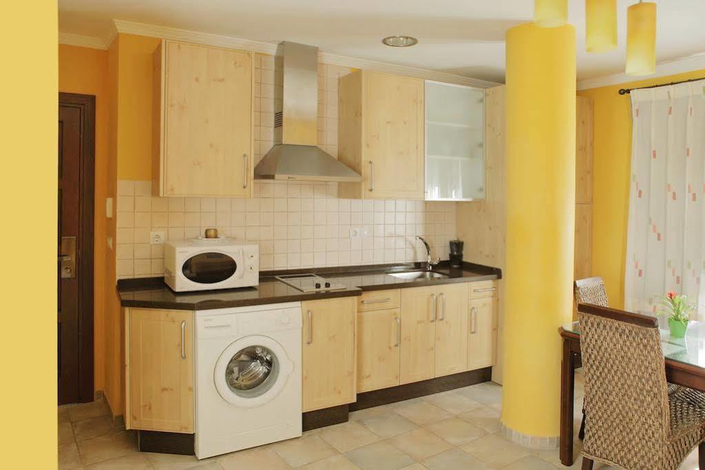 Apartamentos Gravina Тарифа Екстериор снимка